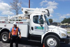 Bucket Truck Electrical Services Tampa, Pinellas