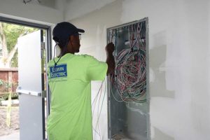 Commercial Electrician Tampa